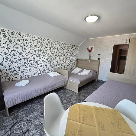 U Mariusza Kwatera prywatna *